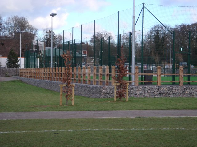 Fencing, gabions walls