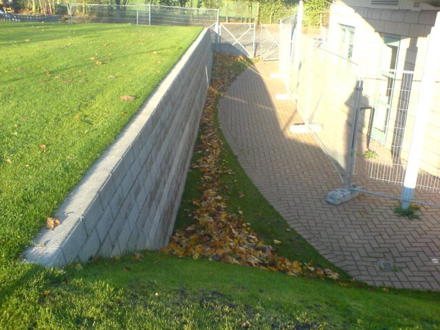 Meopham Retaining Wall Completed
